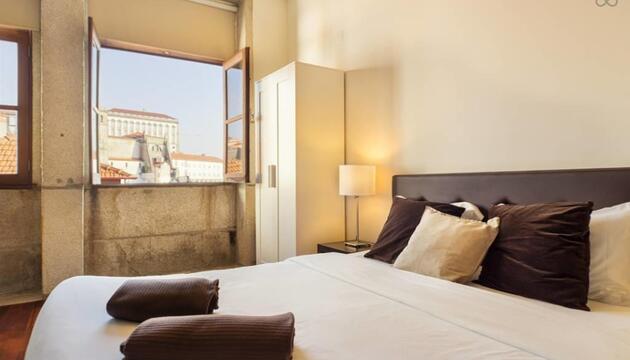 Foto de Apartamentos Low Cost Tourist - Palácio Da Bolsa
