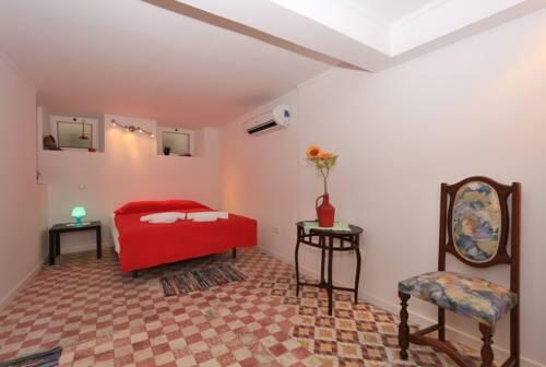 Foto de una habitación de Sao Jorge Apartments &amp;amp; Suites