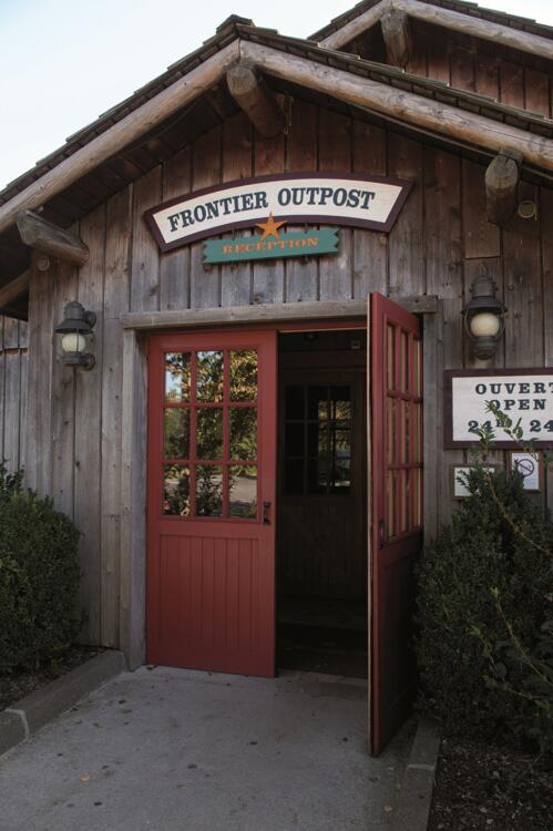 Foto del exterior de Aparthotel Disney Davy Crockett Ranch