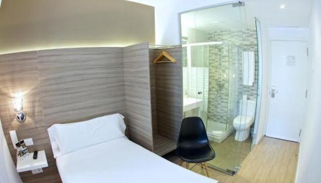 Foto de Hotel BESTPRICE Diagonal