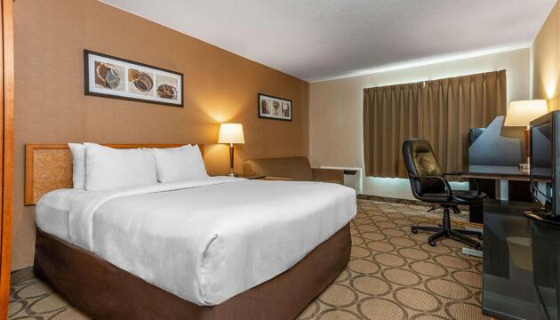 Photo – Hotel Comfort Inn Saskatoon