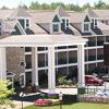Foto de Hotel Crown Choice Inn &amp; Suites Lakeview &amp; Waterpark