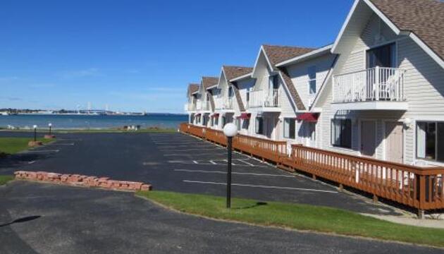 Photo – Bridgeview Motel