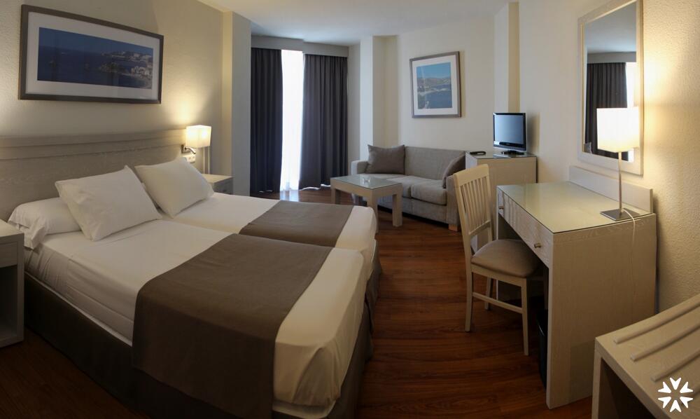 Foto de una habitación de Hotel Helios Costa Tropical