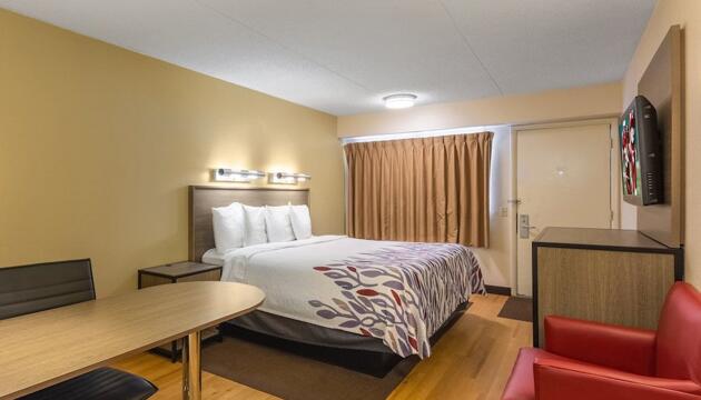 Photo – Hotel Red Roof Inn Kalamazoo West - Western Michigan U