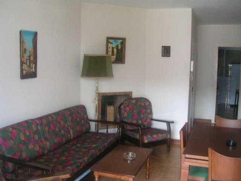 Photo – Apartamentos Pineda Beach/Solpins