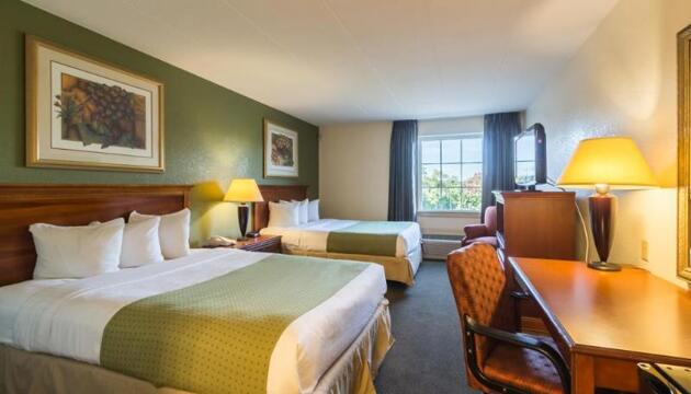 Photo – Hotel Quality Inn &amp; Suites Conference Center West Chester