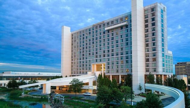 Photo – Renaissance Schaumburg Convention Center Hotel