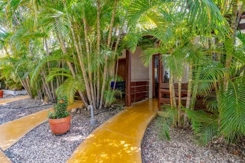 Room – The Dive Hut