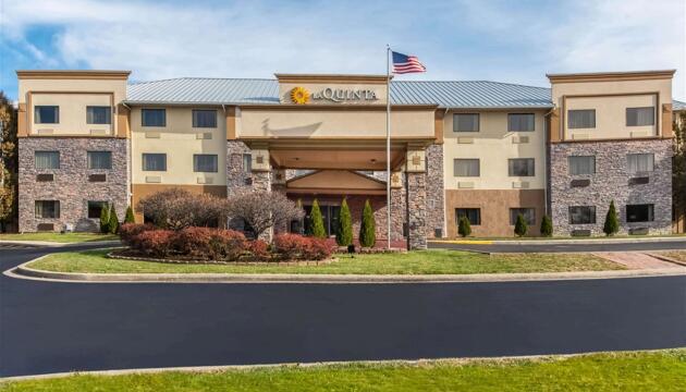 Photo – Hotel La Quinta Inn &amp; Suites by Wyndham Fairborn Wright-Patterson