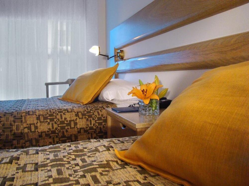 Нк плаза. Интерплаз. Отель кордоба кисловодск. Отель кордоба кисловодск. Бизнес центр интер плаза хабаровск.