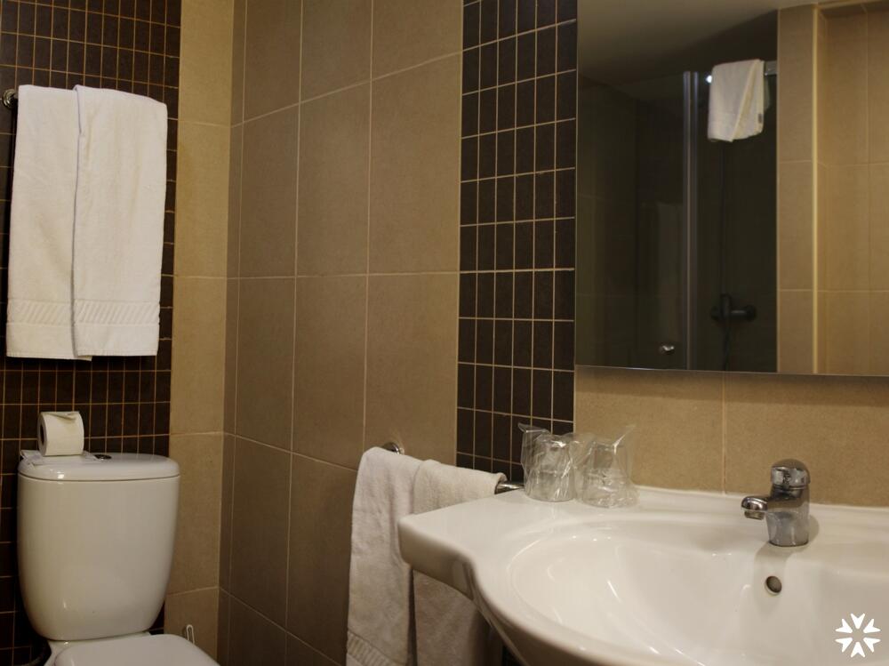 Foto del baño de Hotel Pinhal do Sol