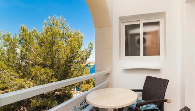 Foto de Globales Apartamentos Cala Viñas ONLY ADULTS 16