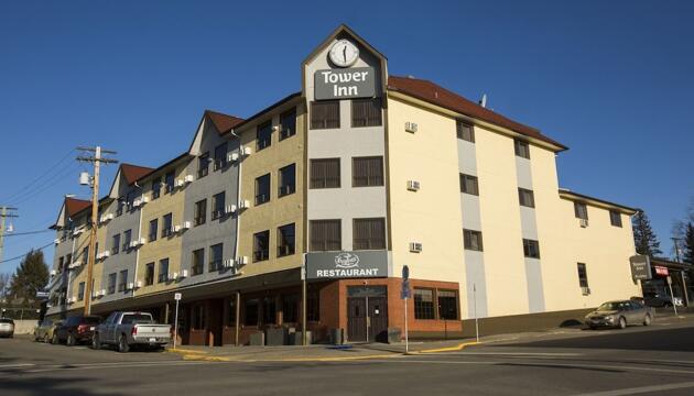 Photo – Hotel Tower Inn &amp; Suites