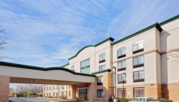 Foto de Hotel Wingate by Wyndham - Arlington Heights
