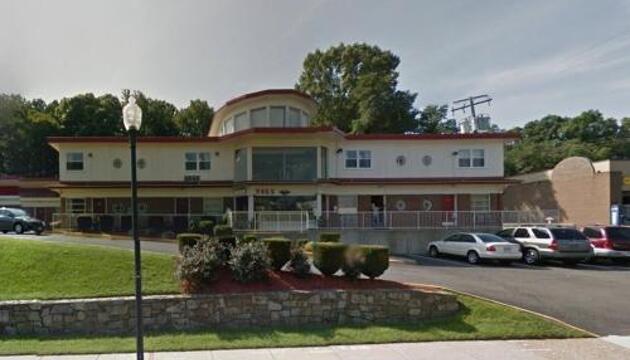 Photo – Lee High Inn
