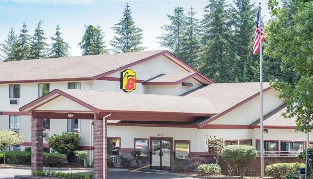 Photo – Hotel Super 8 by Wyndham Lacey Olympia Area