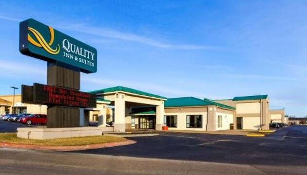 Photo – Hotel Quality Inn &amp; Suites Moline - Quad Cities