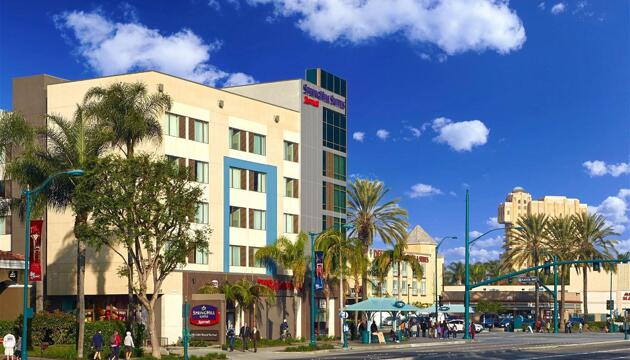 Foto de Hotel SpringHill Suites by Marriott at Anaheim Resort Area/Convention Center