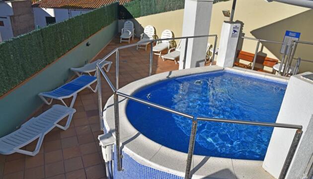 Foto de Apartamentos AR Enjoy Dosjoimi