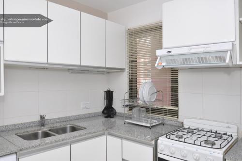 Foto de una habitación de Bvld. San Juan by Simply Feel at Home