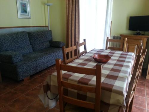 Foto de restauración de Aparthotel Llempó