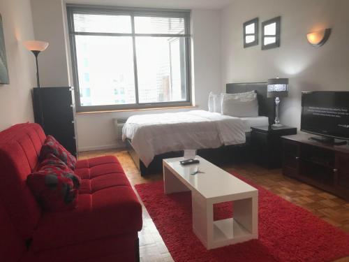 Photo – Columbus Suites