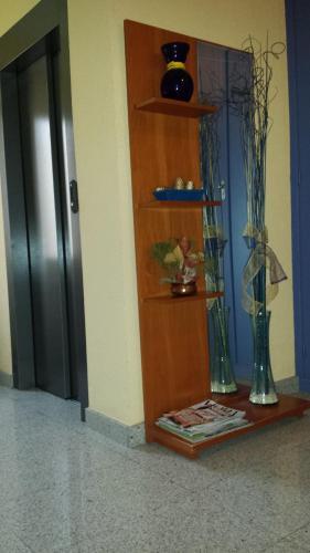 Foto de las zonas nobles de Hostal Guzman El Bueno by gaiarooms
