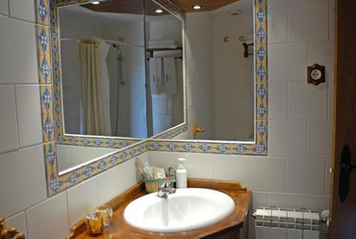 Foto del baño de Parador De Santa Rita