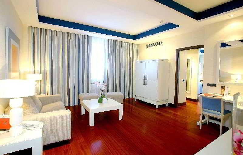 Foto general de HOTEL METROPOL ROOMS ALCALA