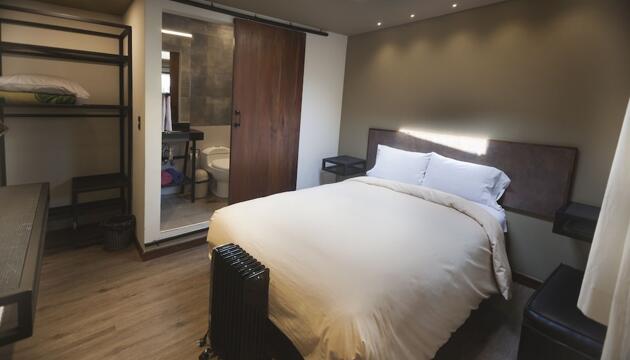Foto de The Adventure Brew Hostel