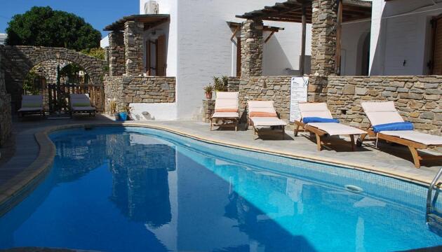 Photo – Aparthotel Siroco&apos;s Rooms And Studios
