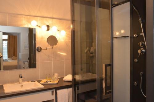 Foto del baño de Hôtel de Bourgogne
