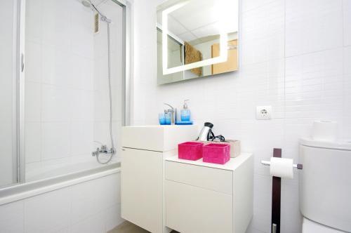 Foto del baño de Apartamentos City Beach Lluch