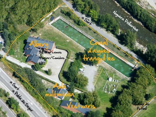 Foto del exterior de Alberg Escola de Piragüisme de Sort