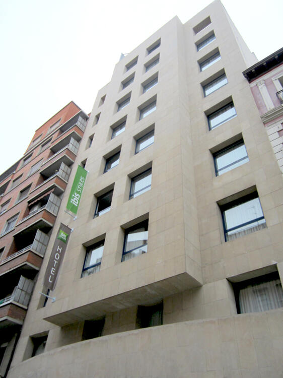 Foto del exterior de Hotel Ibis Styles Zaragoza Ramiro I