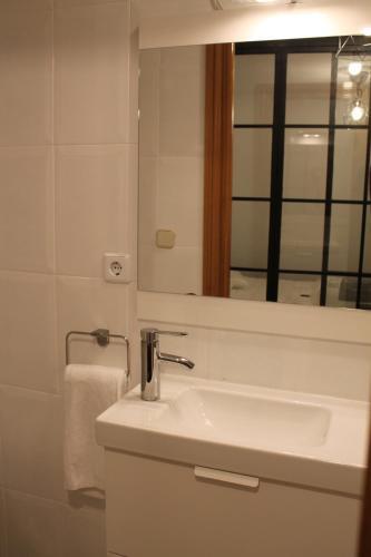 Foto del baño de La Casa junto a la Catedral
