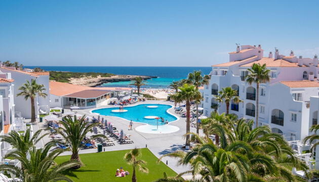 Foto de Aparthotel Fergus Style Carema Beach