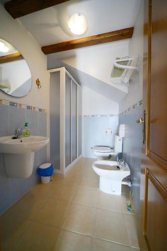 Foto del baño de Apartamentos Bellavista
