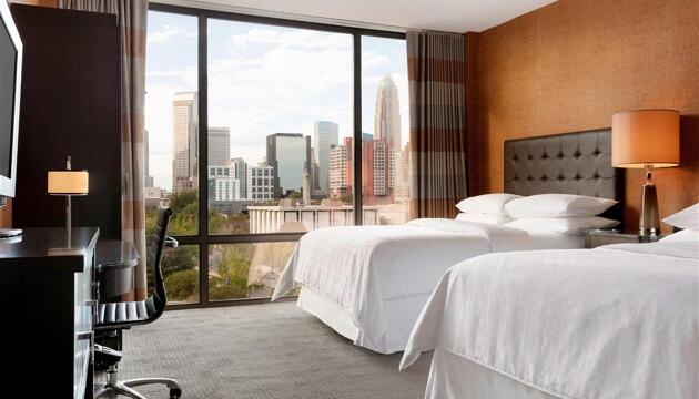 Foto de Sheraton Charlotte Hotel