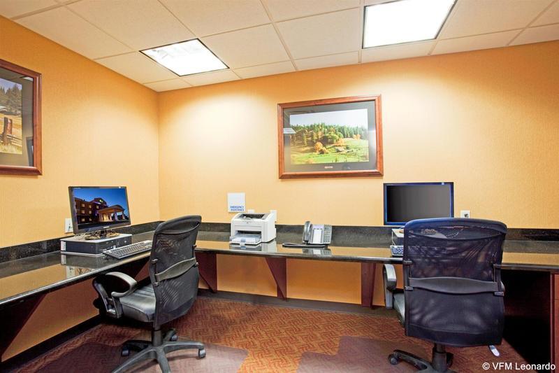 Photo – Holiday Inn Express Reno Airport, an IHG Hotel
