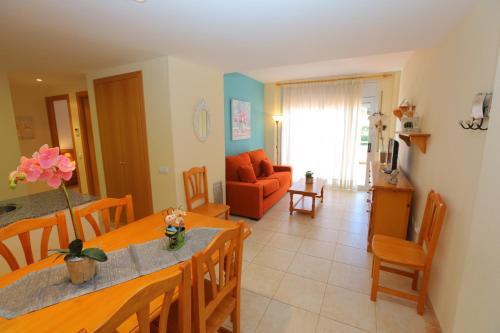 Foto de restauración de Apartamentos Sol Millet Litoral Costa Dorada