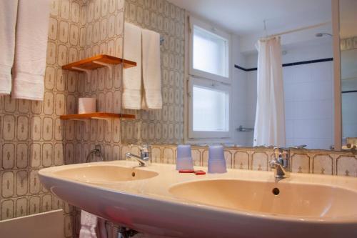 Foto del baño de Hotel Misty