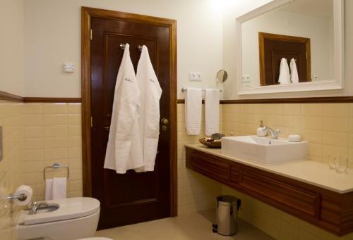 Foto del baño de Hotel Rinoterra Minho