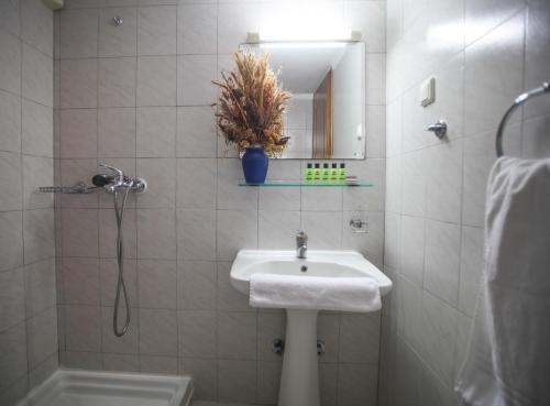 Foto del baño de Samel Hotel