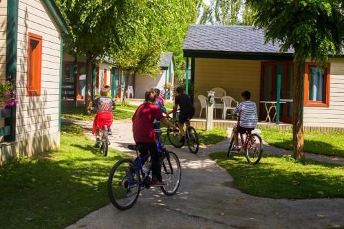 Foto del exterior de Bungalows Stel-Puigcerdà