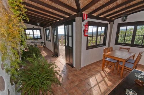 Foto de una habitación de Casas y chalets Cuevas Morenas
