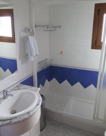 Foto del baño de Apartaments El Ribal