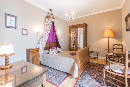 Foto de una habitación de Logis Hôtel Beau Site