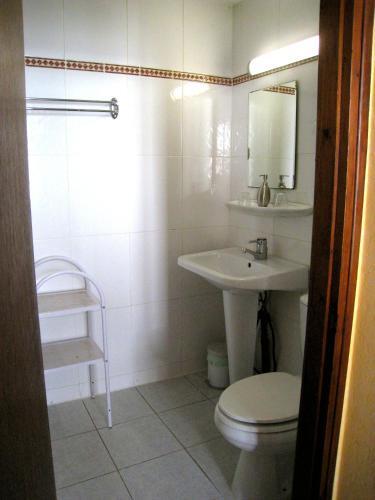 Foto del baño de Hôtel Les Templiers